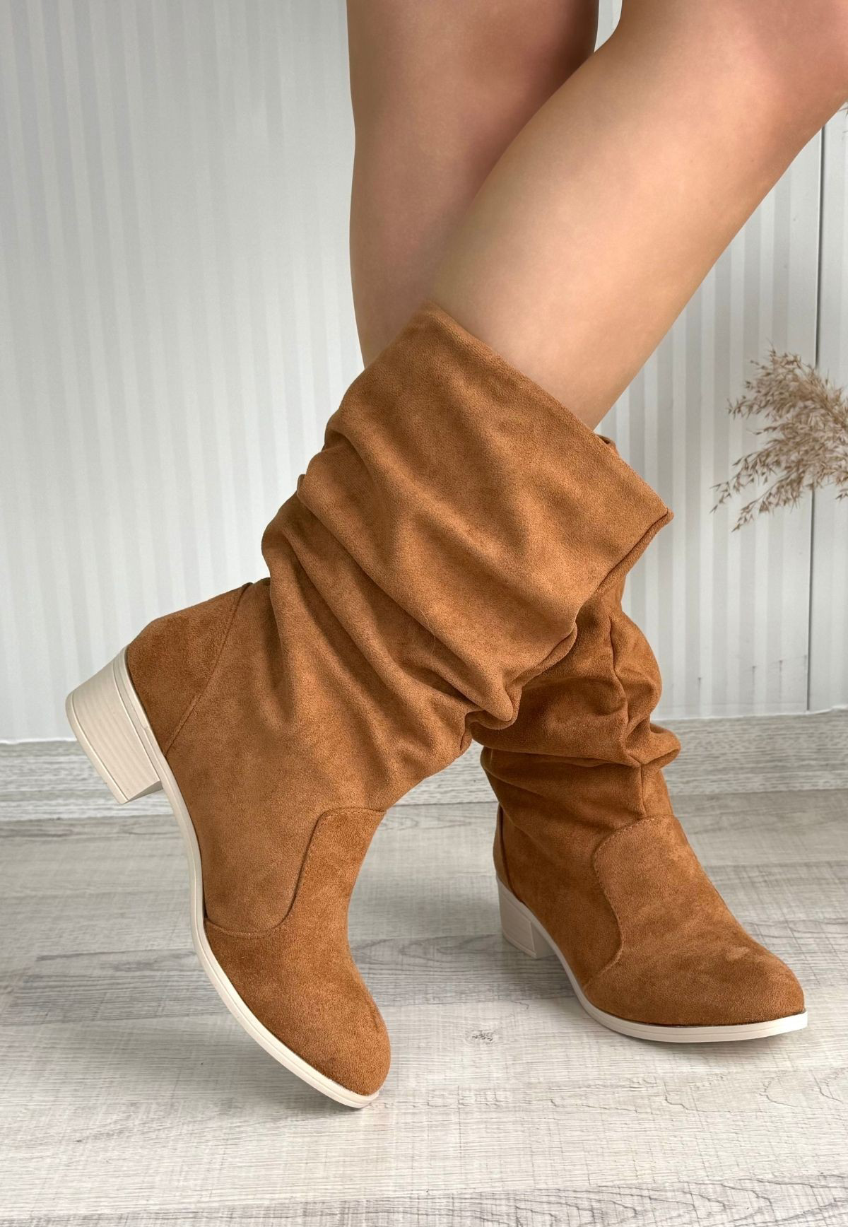 Jolin Taba Süet Topuklu Çizme Jolin Taba Süet Topuklu Çizme