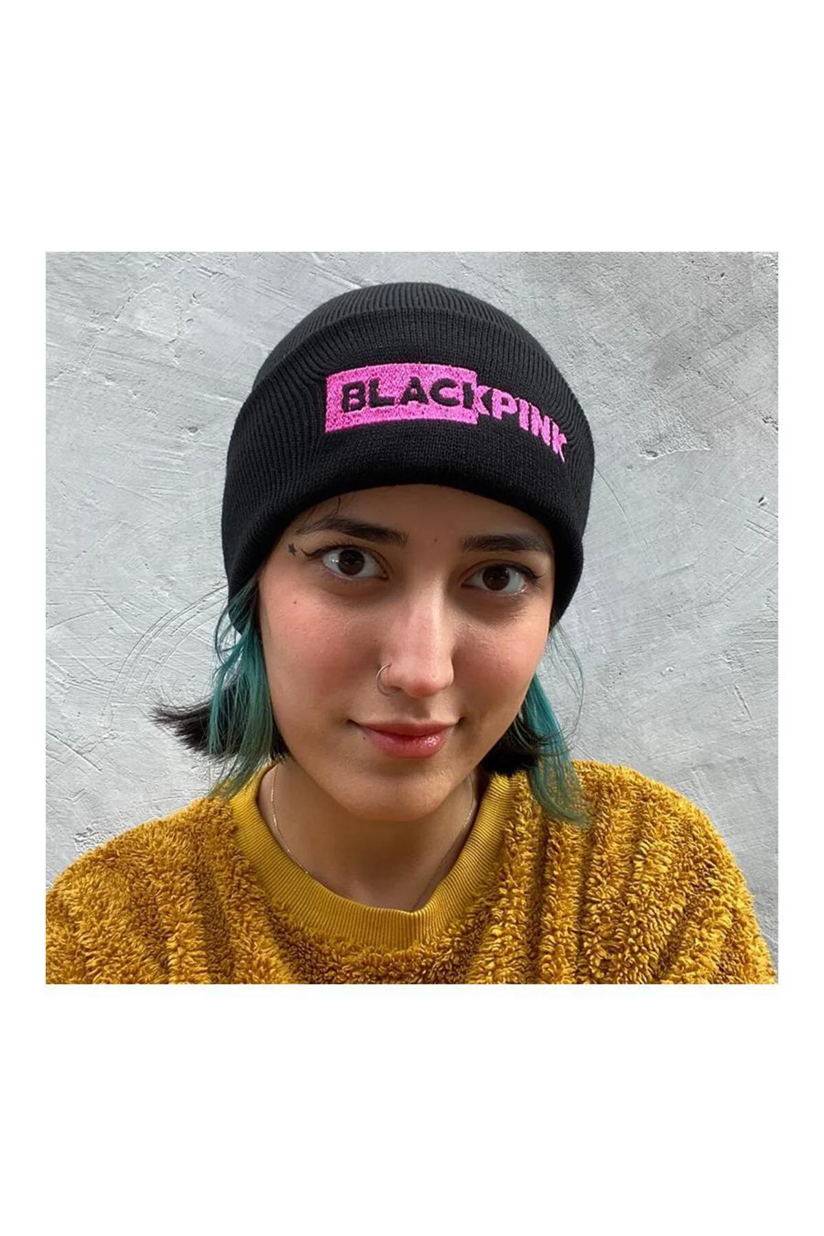 K-pop Black Pink Yeni Logo Bere