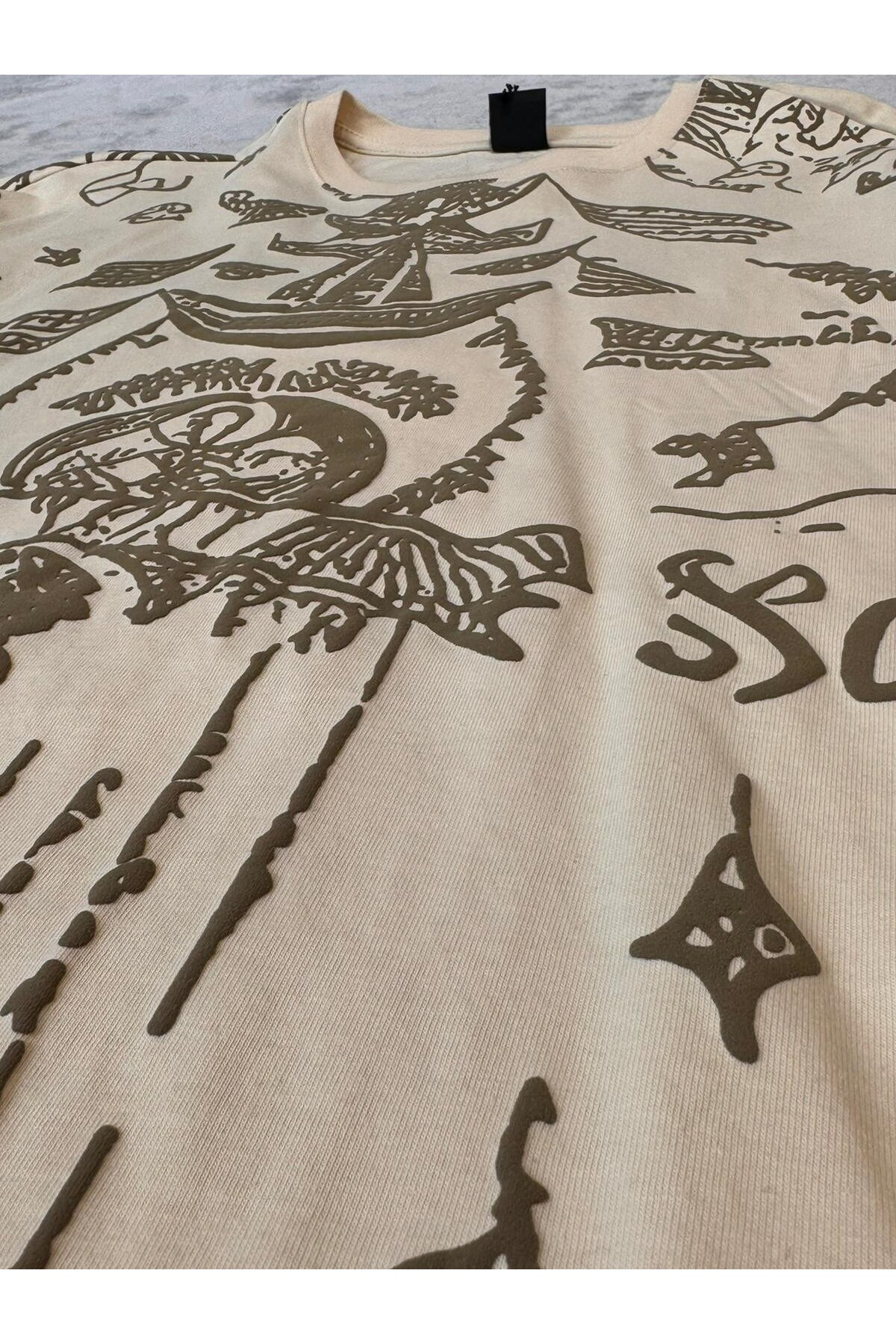 Casualmen32 Kabartma Baskı T-Shirt