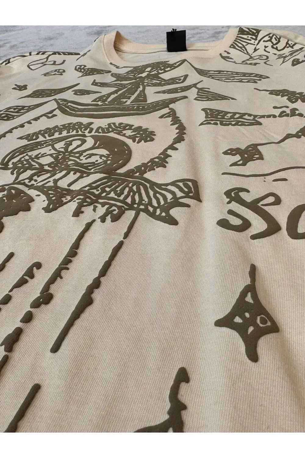 Kabartma Baskı T-shirt