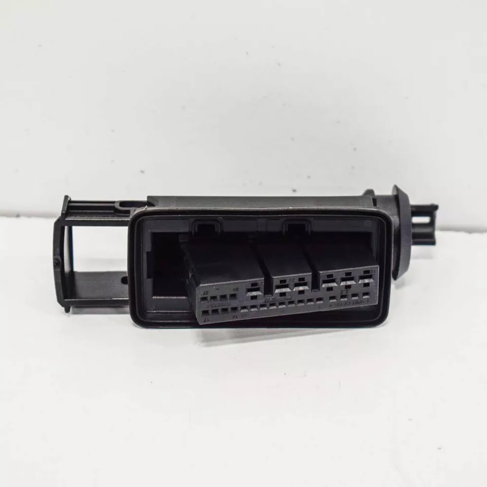 Kablo Soketi (VW Orjinal)(8K0972702)