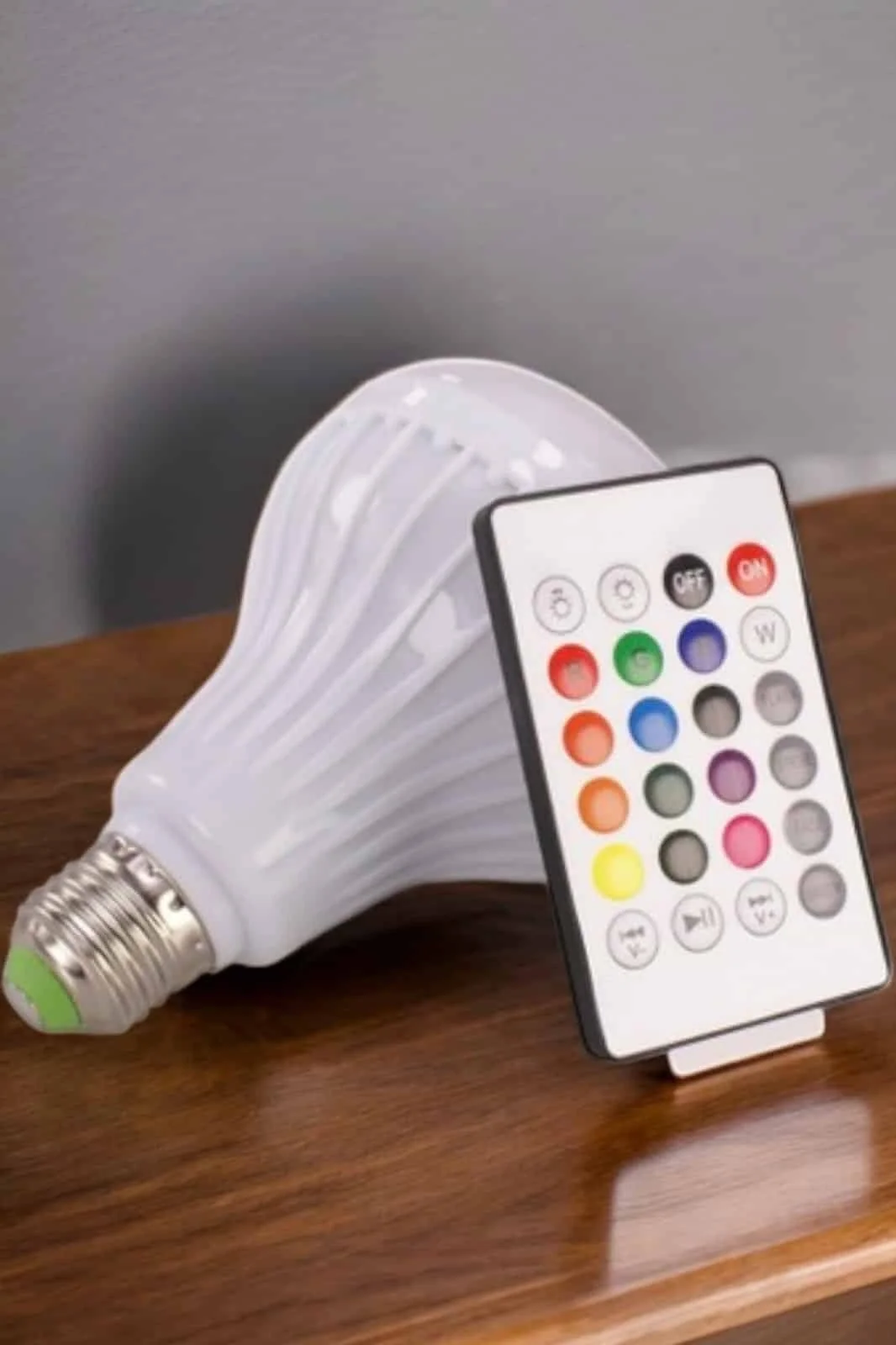 Kablosuz Bluetooth Hoparlör Led Lamba Fiyatı, Yorumları ve Özellikleri