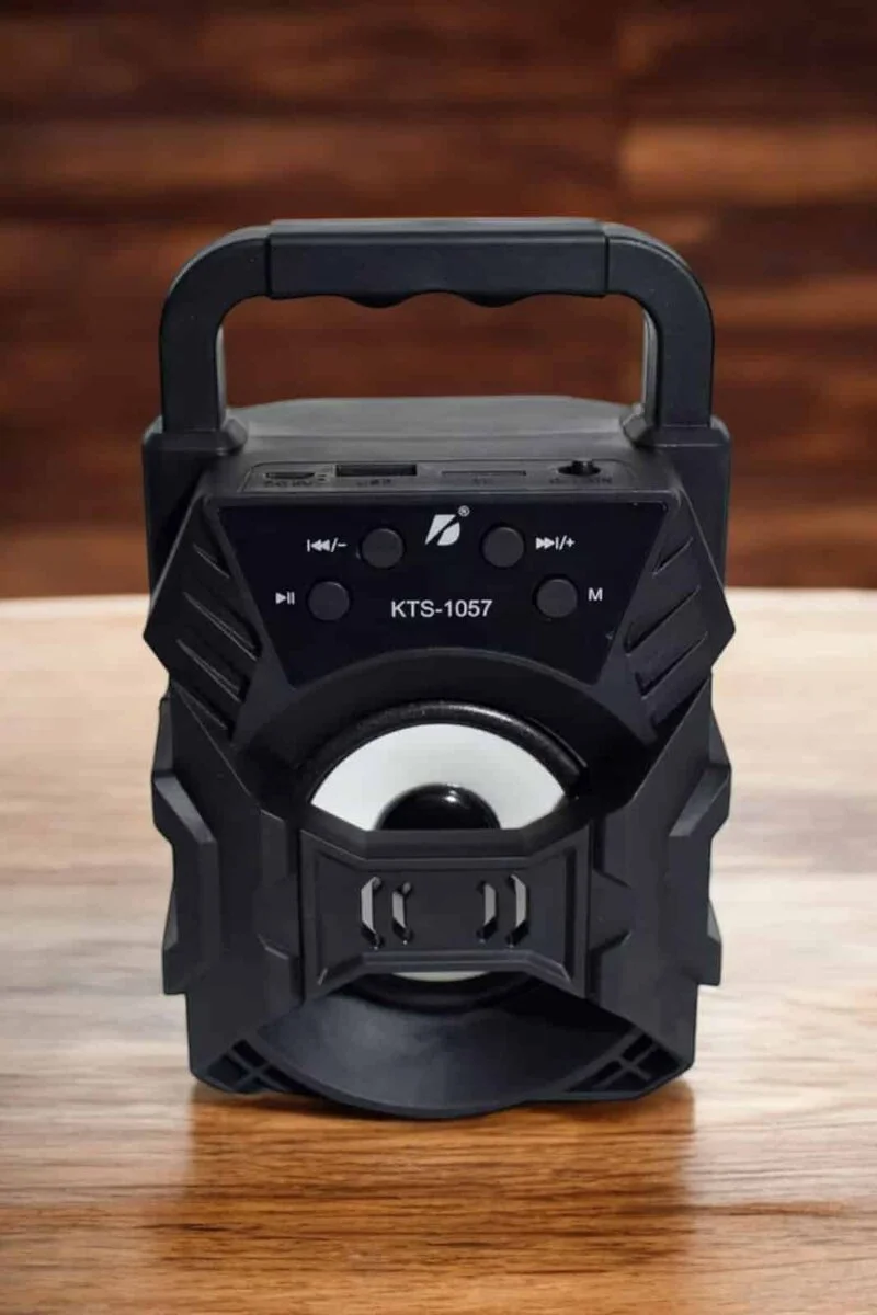 Kablosuz Taşınabilir Bluetooth Hoparlör 3 inç Işıklı - Performanslı Ses Deneyimi