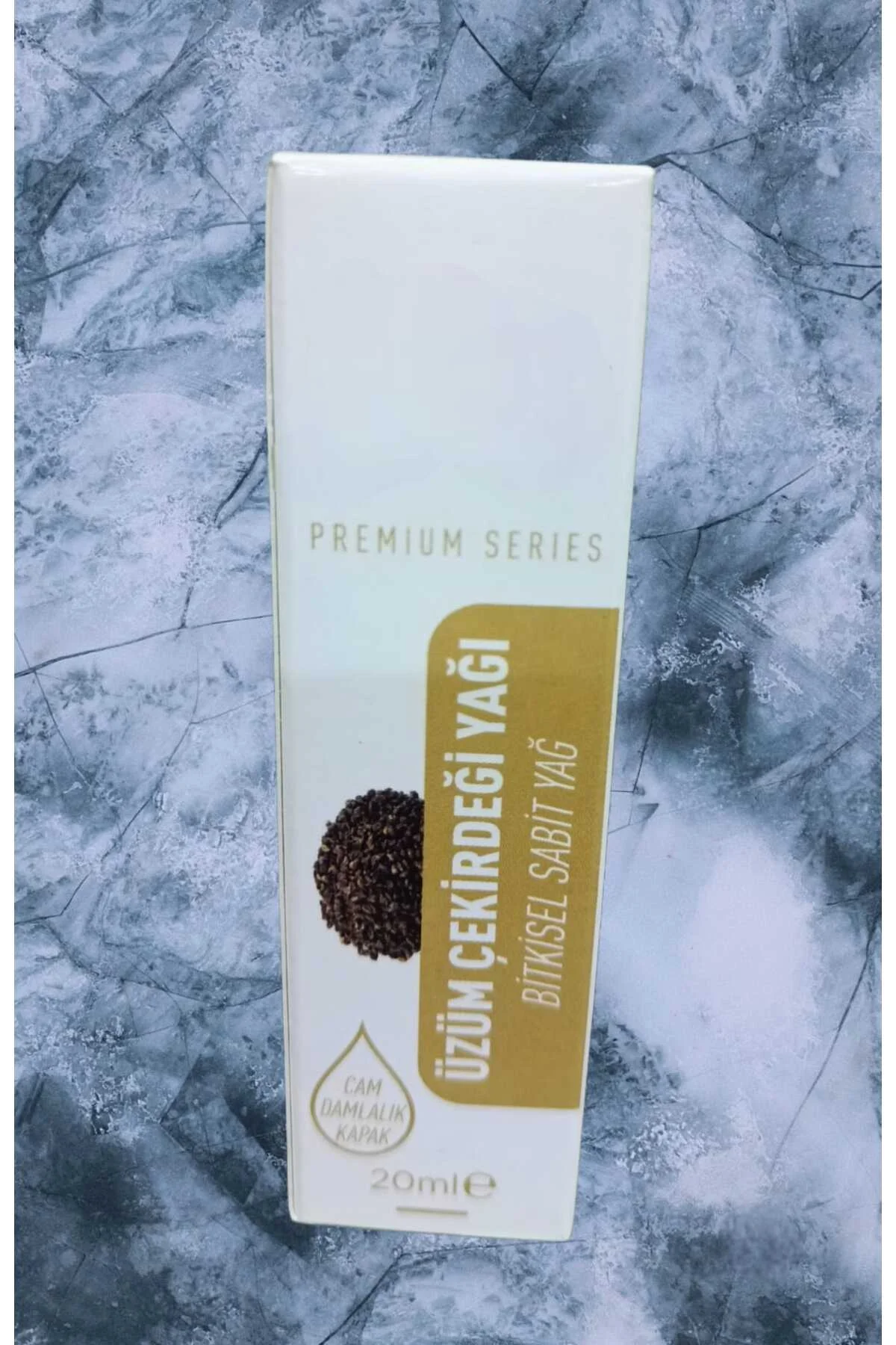 Kademgiller Üzüm Çekirdeği Yağı 20ml Kademgiller Üzüm Çekirdeği Yağı 20ml
