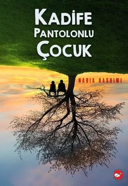 Kadife Pantolonlu Çocuk Kadife Pantolonlu Çocuk