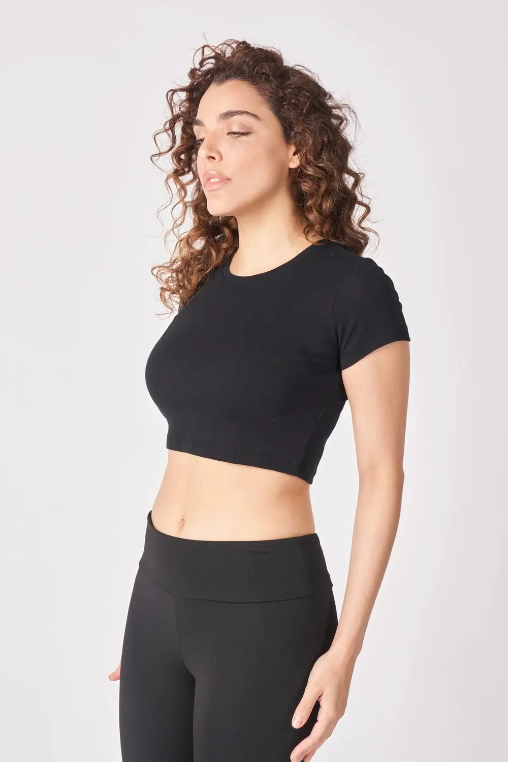 Kadın %100 Pamuklu Kısa Kollu Crop