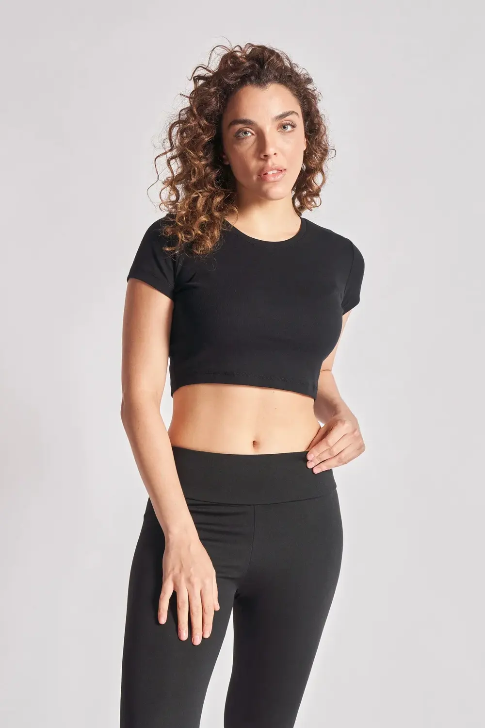 Kadın %100 Pamuklu Kısa Kollu Crop