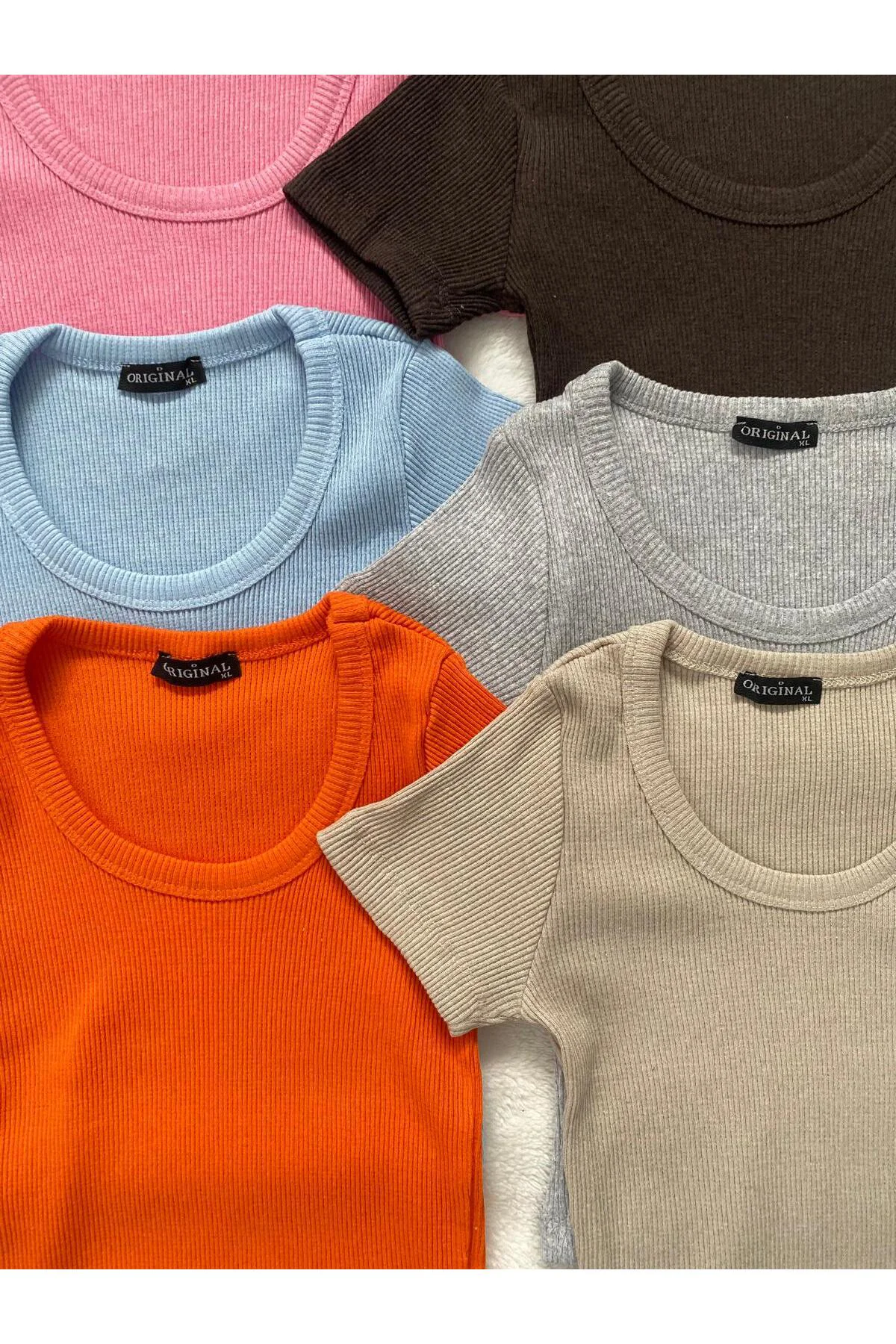 Kadın 6 lı Adet Fitilli Pamuklu Örme Crop T-shirt Kadın 6 lı Adet Fitilli Pamuklu Örme Crop T-shirt
