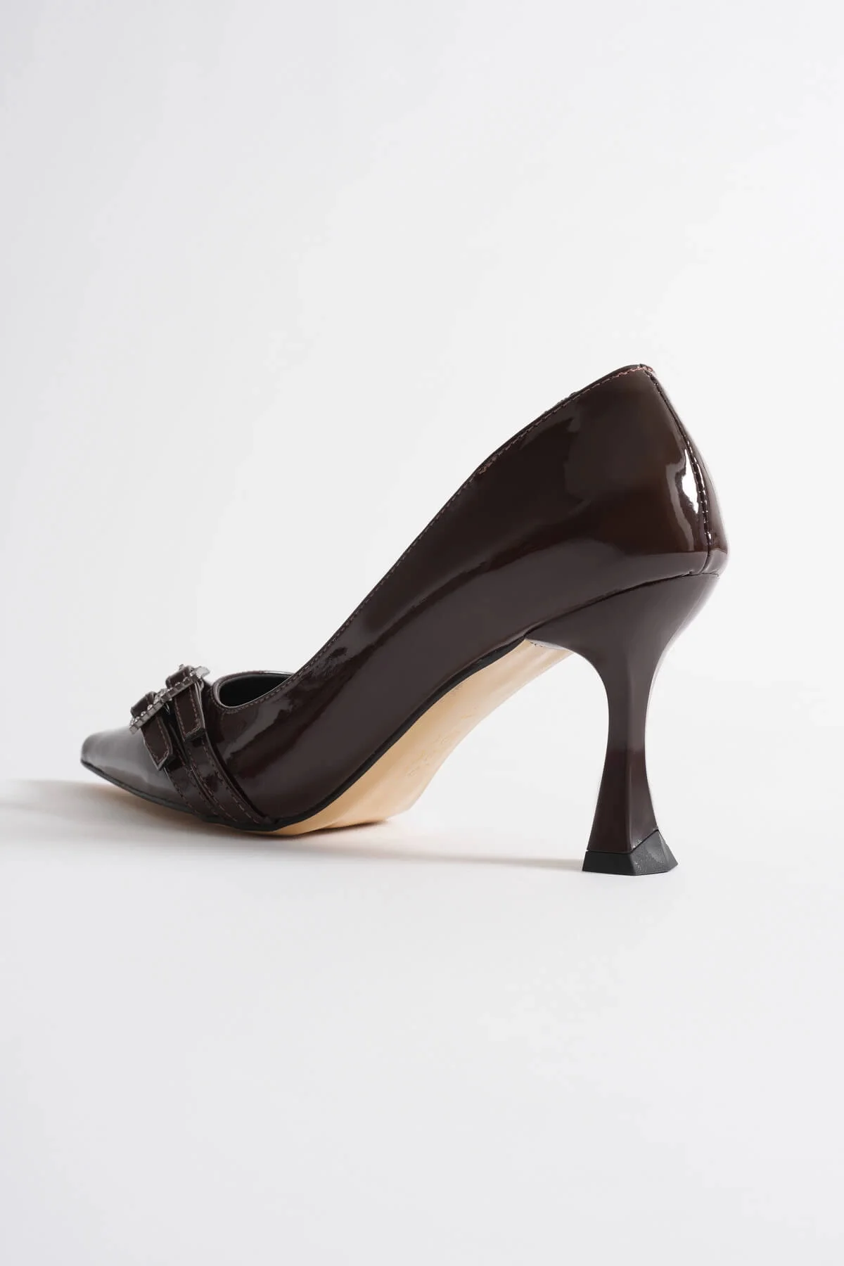 Kadın Acı Kahve Rugan Ayakkabı TR08MS25P