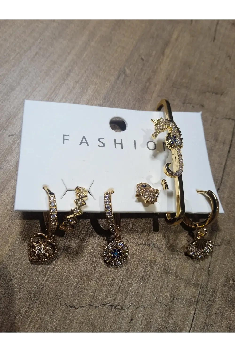 Kadın Altın Kaplama Kararmaz  Figürlü Zirkom  İşlem