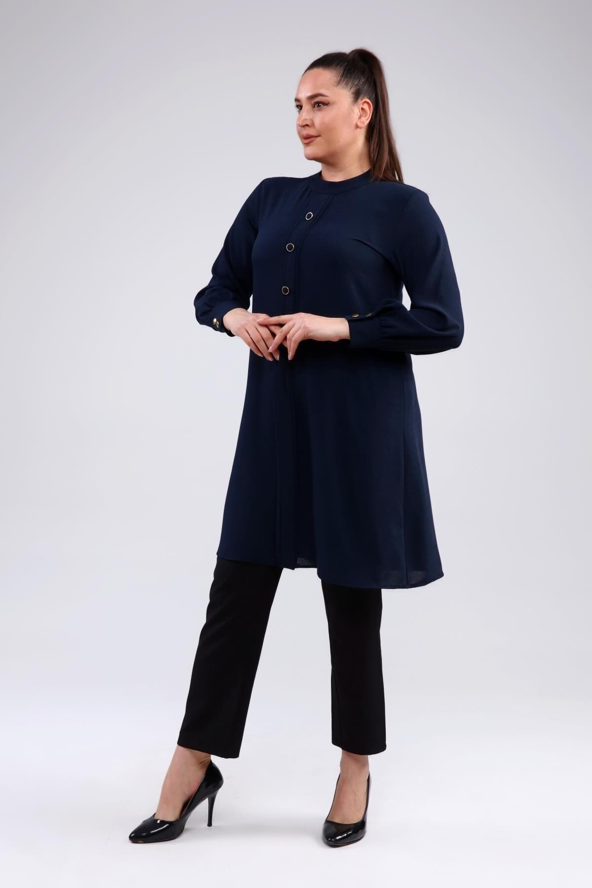 Ferace Kadin Anne Buyuk Beden Tesettur Tunik Düğmeli Ayrobin Kumaş