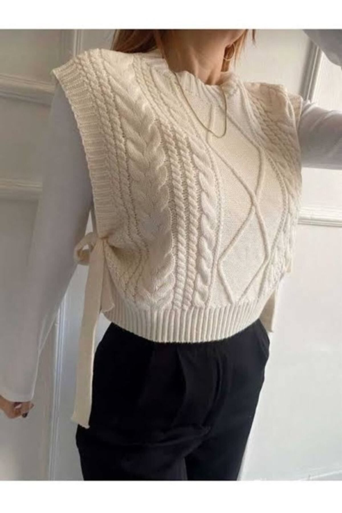 Bmd Kadın Ayarlanabilir Desenli Yandan Bağlamalı Triko Süveter