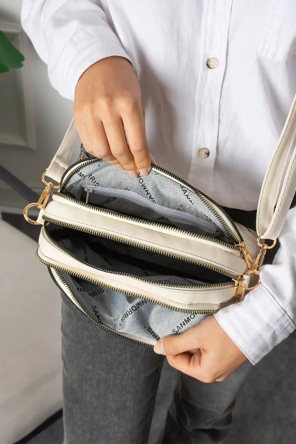 Kadın Ayarlanabilir Çapraz Askılı 4 Bölmeli Krem Rengi Omuz ve Ça