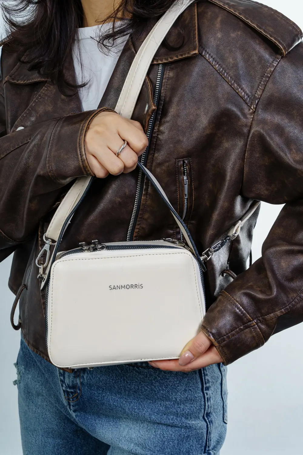 Kadın Ayarlanabilir Çapraz Askılı El Ve Omuz Çantası Kadın Ayarlanabilir Çapraz Askılı El Ve Omuz Çantası