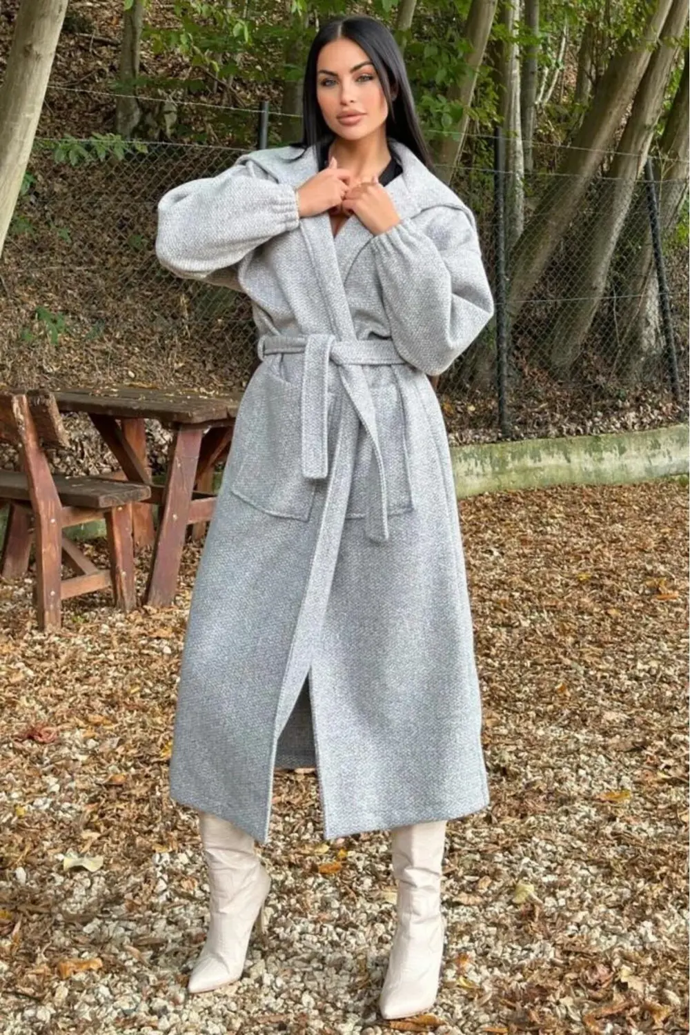 Kadın Balon Kol Uzun Şal Yaka Cepli Kalın Örgü Triko Salaş Kaban