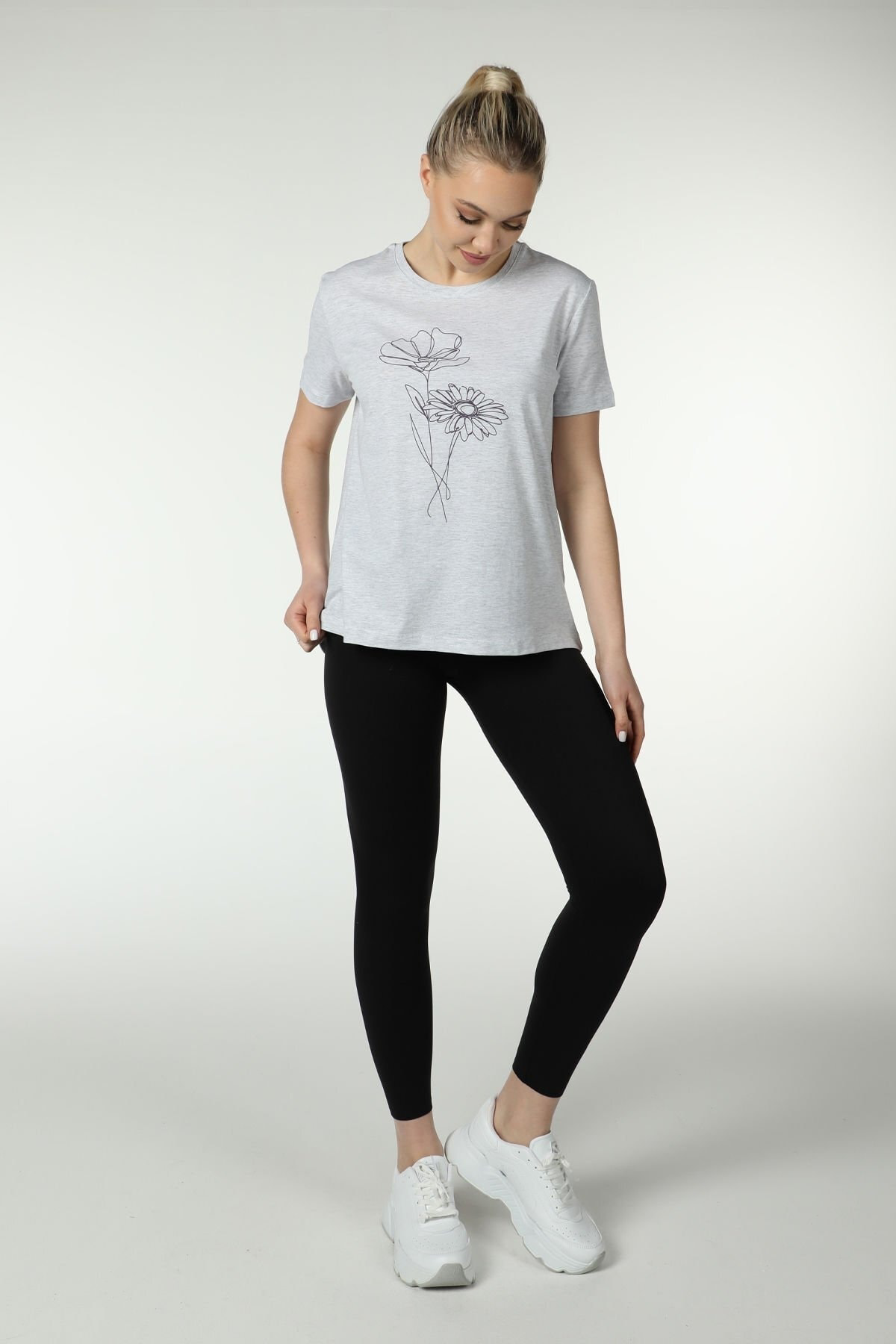 Kadın Baskılı Kısa Kollu Arka Oval Bisiklet Yaka Tişört Kar Melan