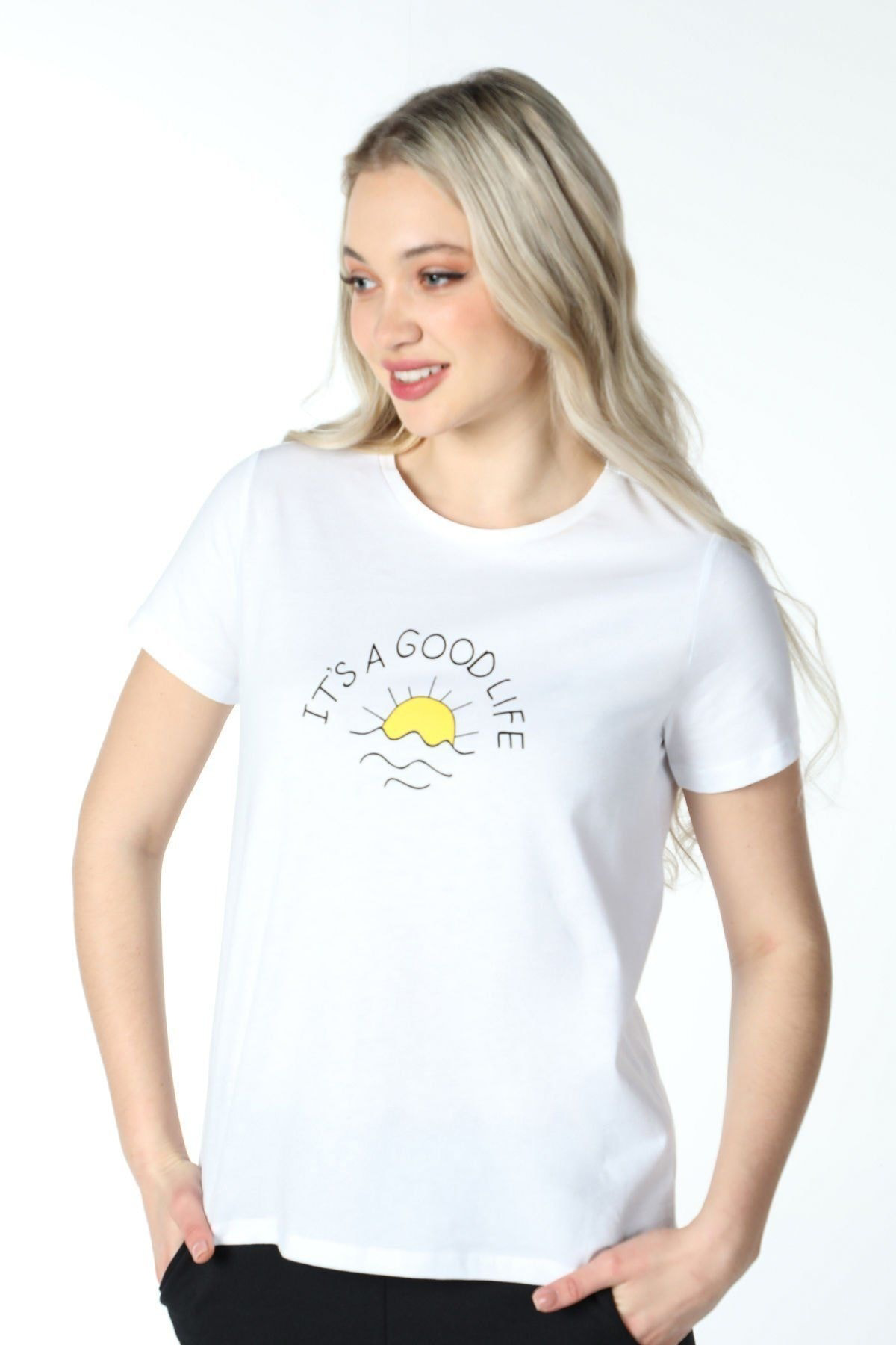 Defys Kadin Bisiklet Yaka Kisa Kollu Regular Fit Baskili Tişört Beyaz