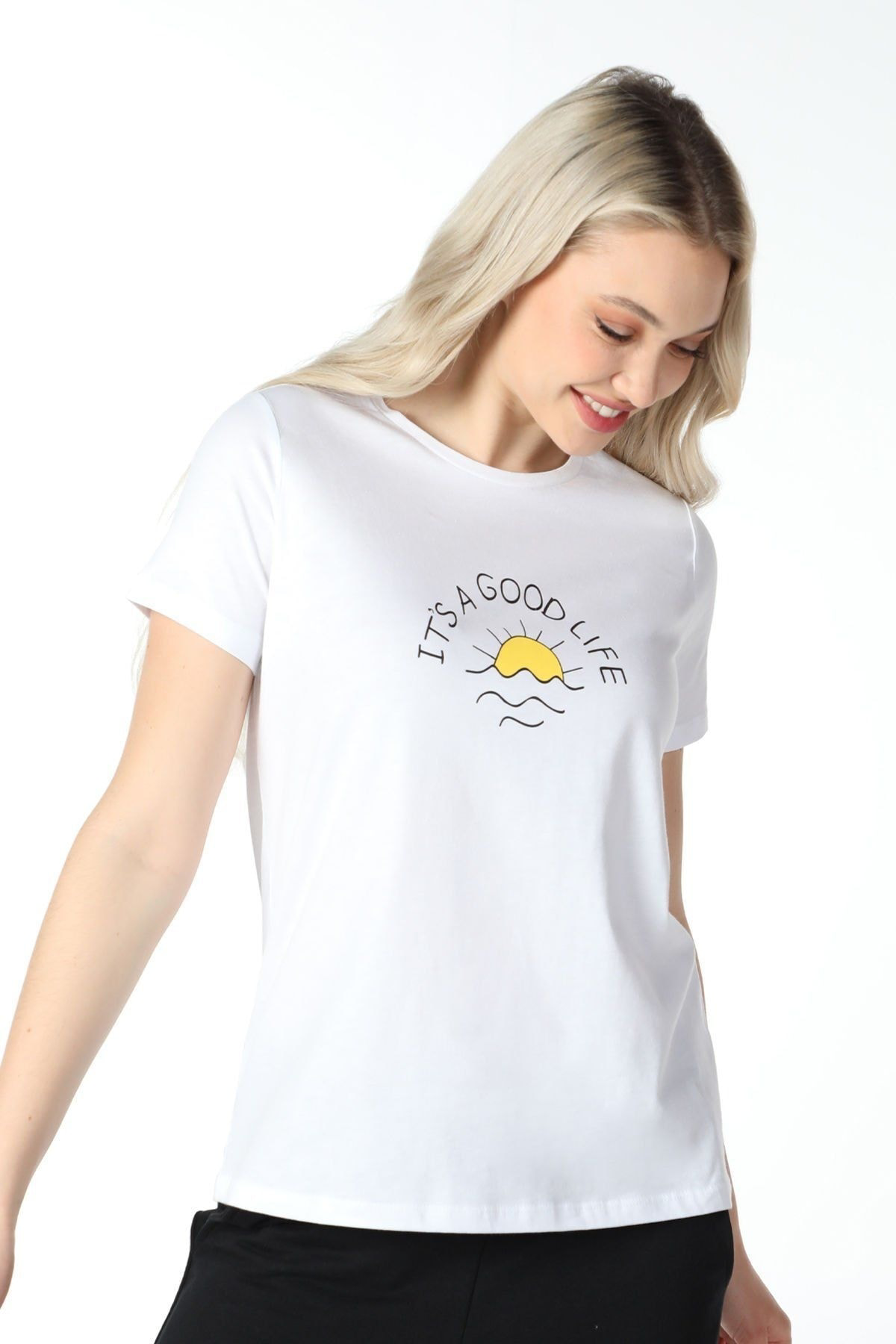 Defys Kadin Bisiklet Yaka Kisa Kollu Regular Fit Baskili Tişört Beyaz
