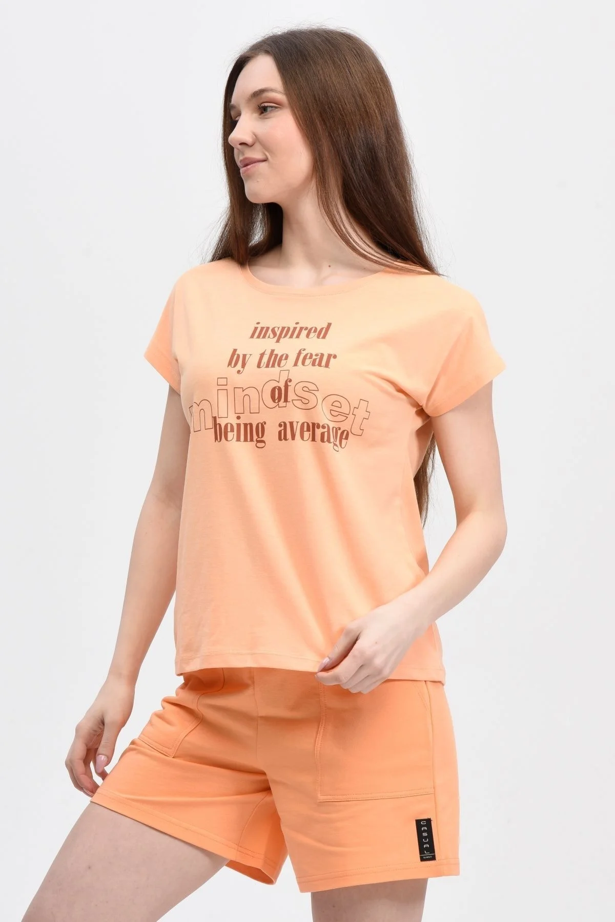 Kadın Baskılı Kısa Kollu Arka Dikişli Bisiklet Yaka Tişört Beyaz