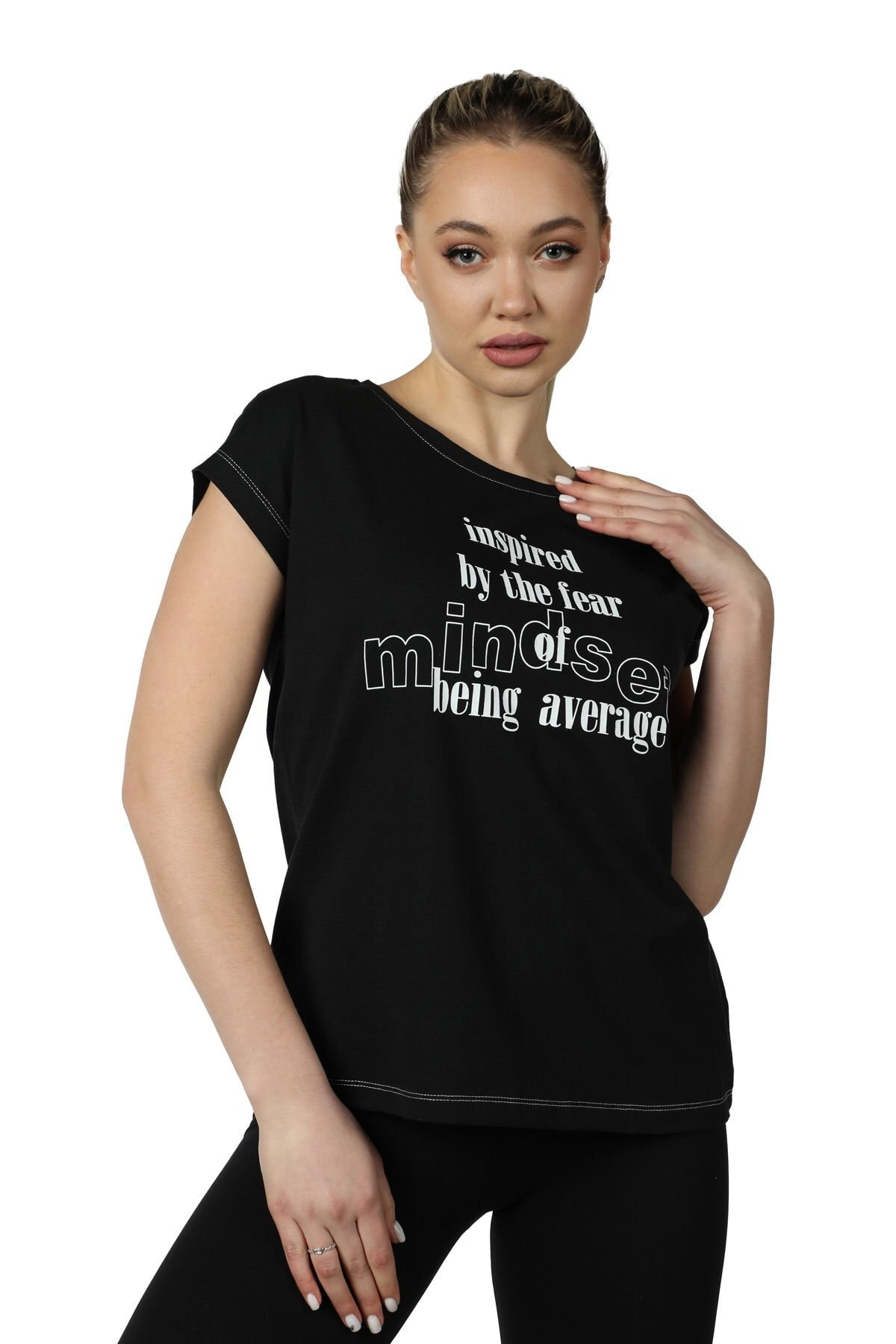 Kadın Baskılı Kısa Kollu Arka Dikişli Bisiklet Yaka Tişört Siyah