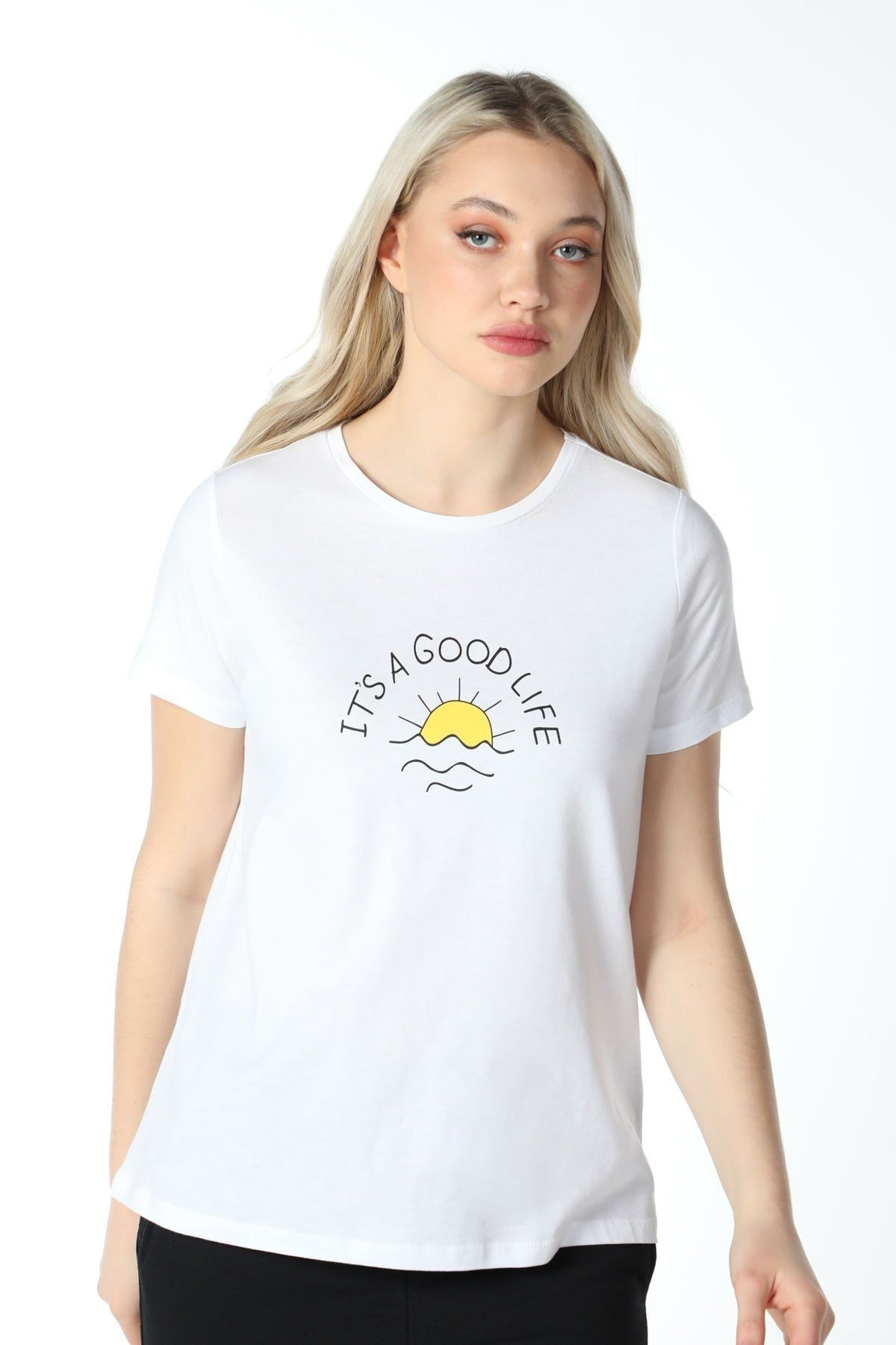 Defys Kadin Bisiklet Yaka Kisa Kollu Regular Fit Baskili Tişört Beyaz
