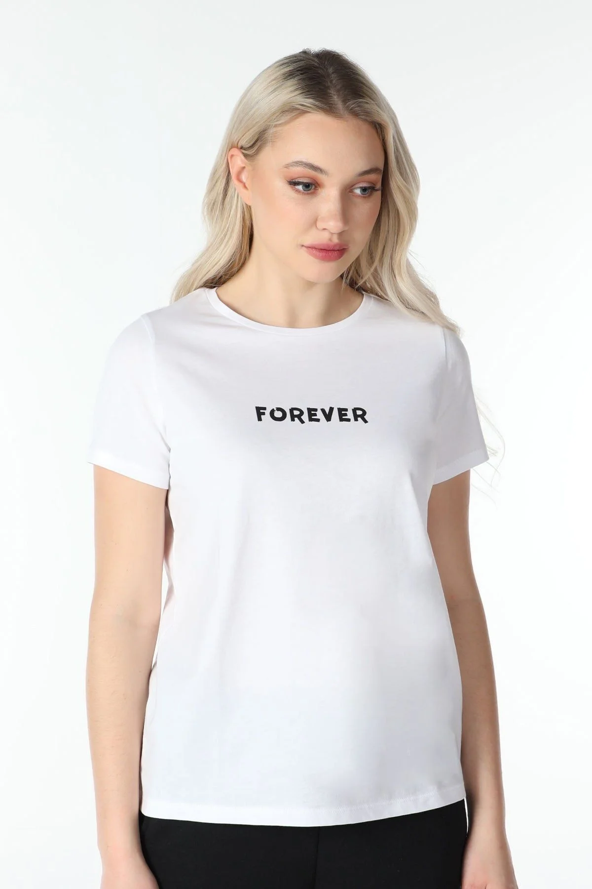 Kadın Baskılı Kısa Kollu Bisiklet Yaka Tişört Beyaz
