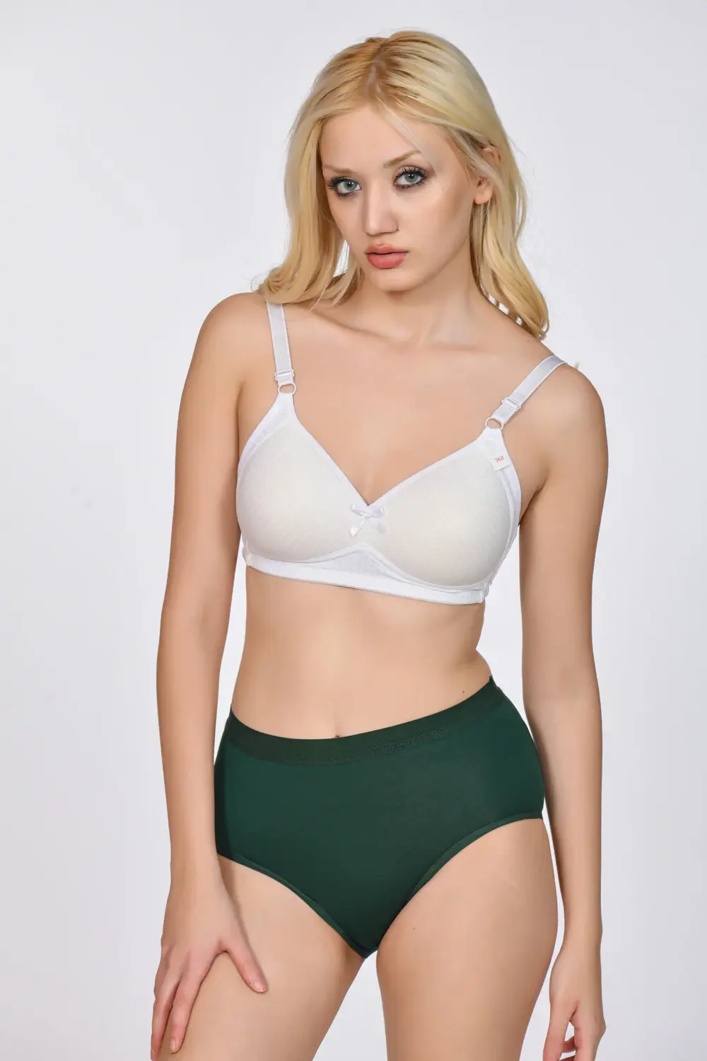 Kadın Bato Külot Zümrüt Yeşili Renk 3'lü Paket