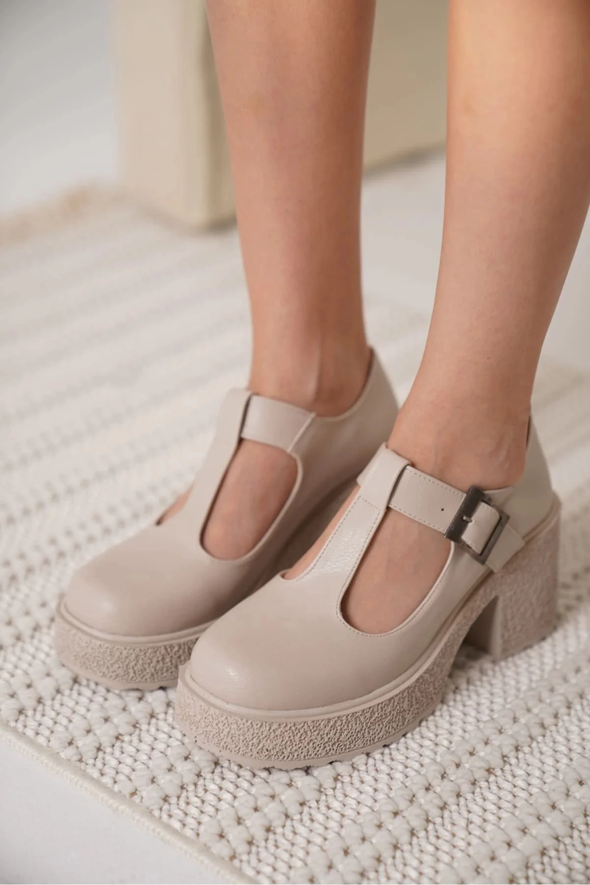 Kadın Bej Günlük Ayakkabı TR06MS06B