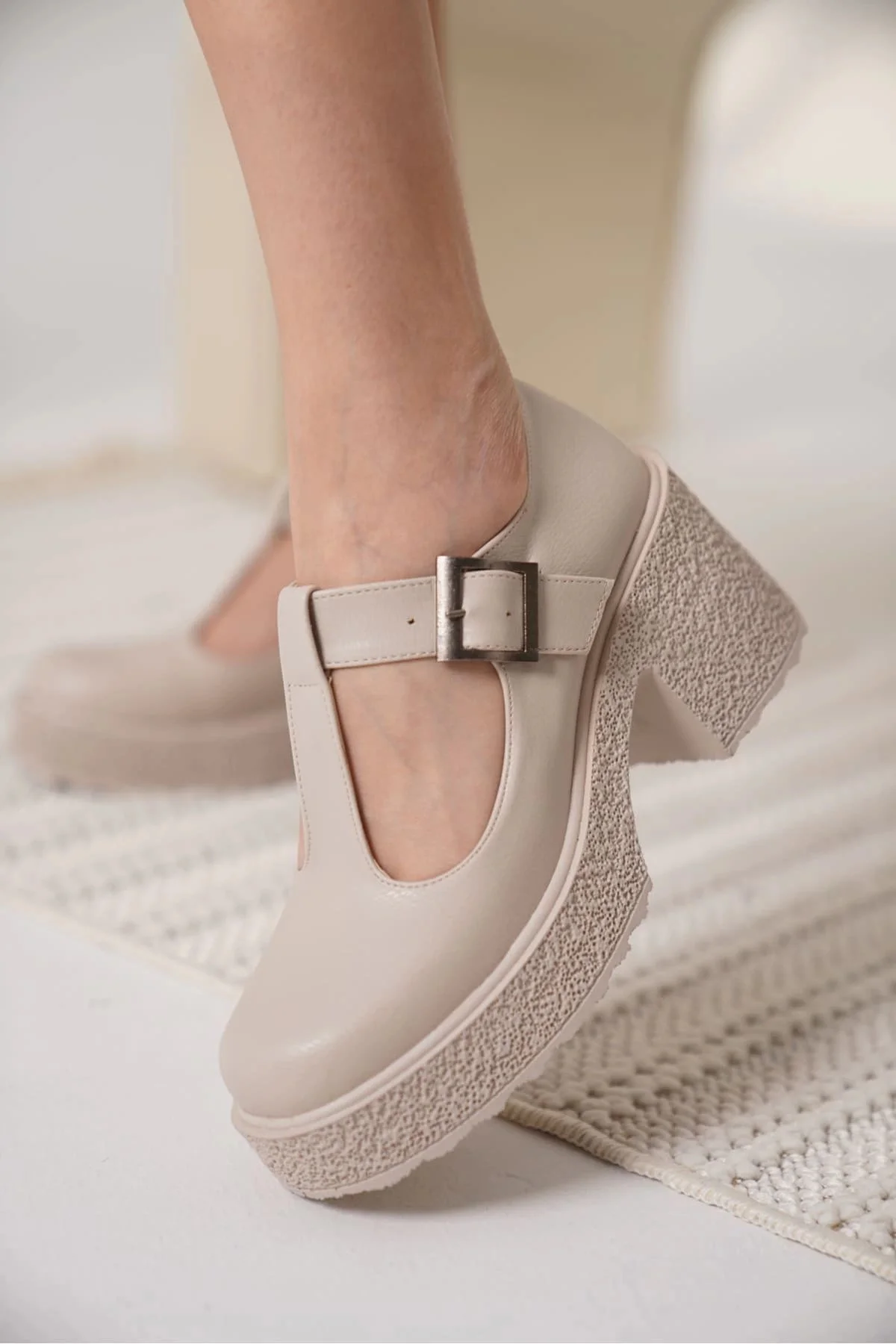 Kadın Bej Günlük Ayakkabı TR06MS06B