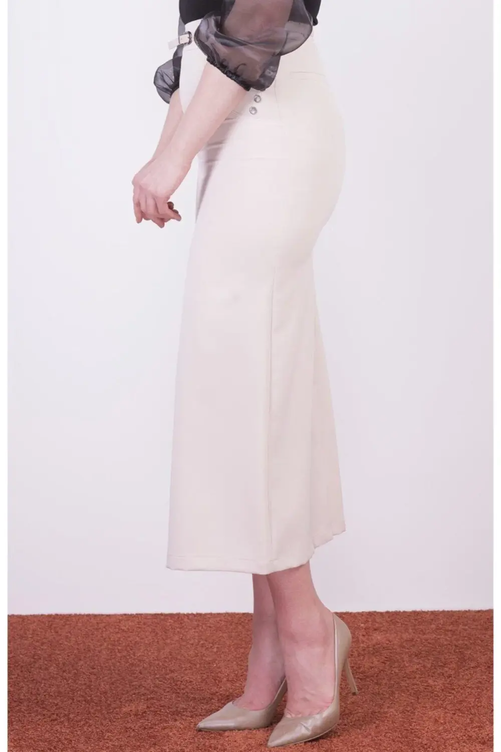 Kadın Bej Kemerli Süs Cep Detaylı Mevsimlik Uzun Kalem Etek 2090/