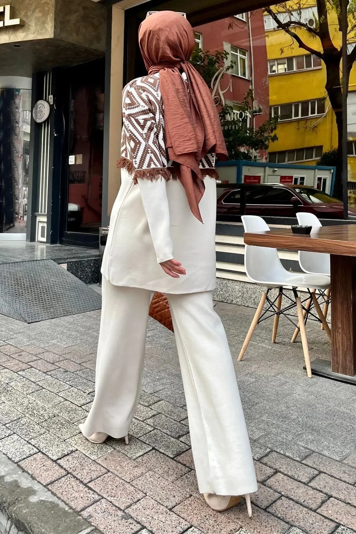 Kadın Bej Triko Tunik Pantolon İkili Takım Püskül Detaylı Yumuşak
