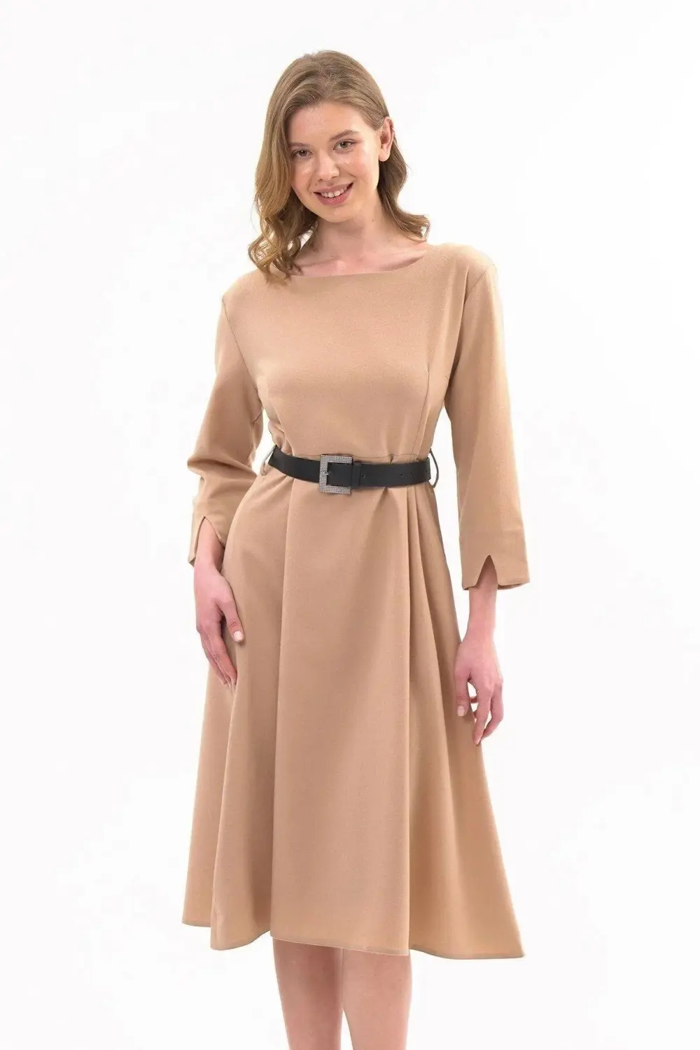 Kadın Bej Yeni Sezon Kemerli Bisiklet Yaka Elbise 3809-110