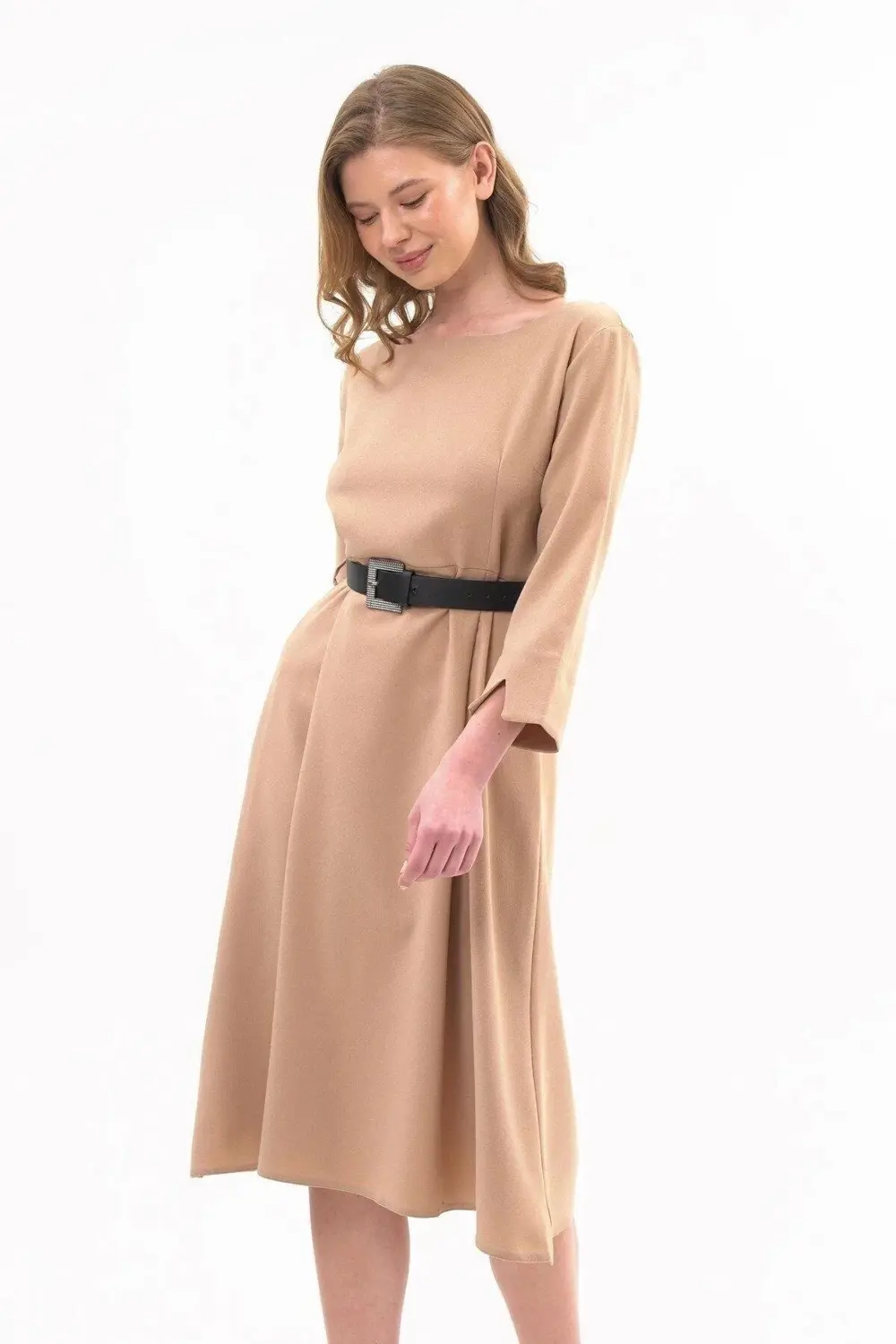 Kadın Bej Yeni Sezon Kemerli Bisiklet Yaka Elbise 3809-110
