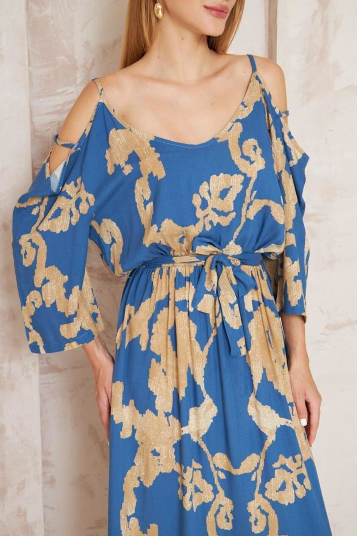 Pasaklı Giyim Kadın Beli Lastikli Kemerli Omuz Dekolte Salaş Uzun Viskon Elbise