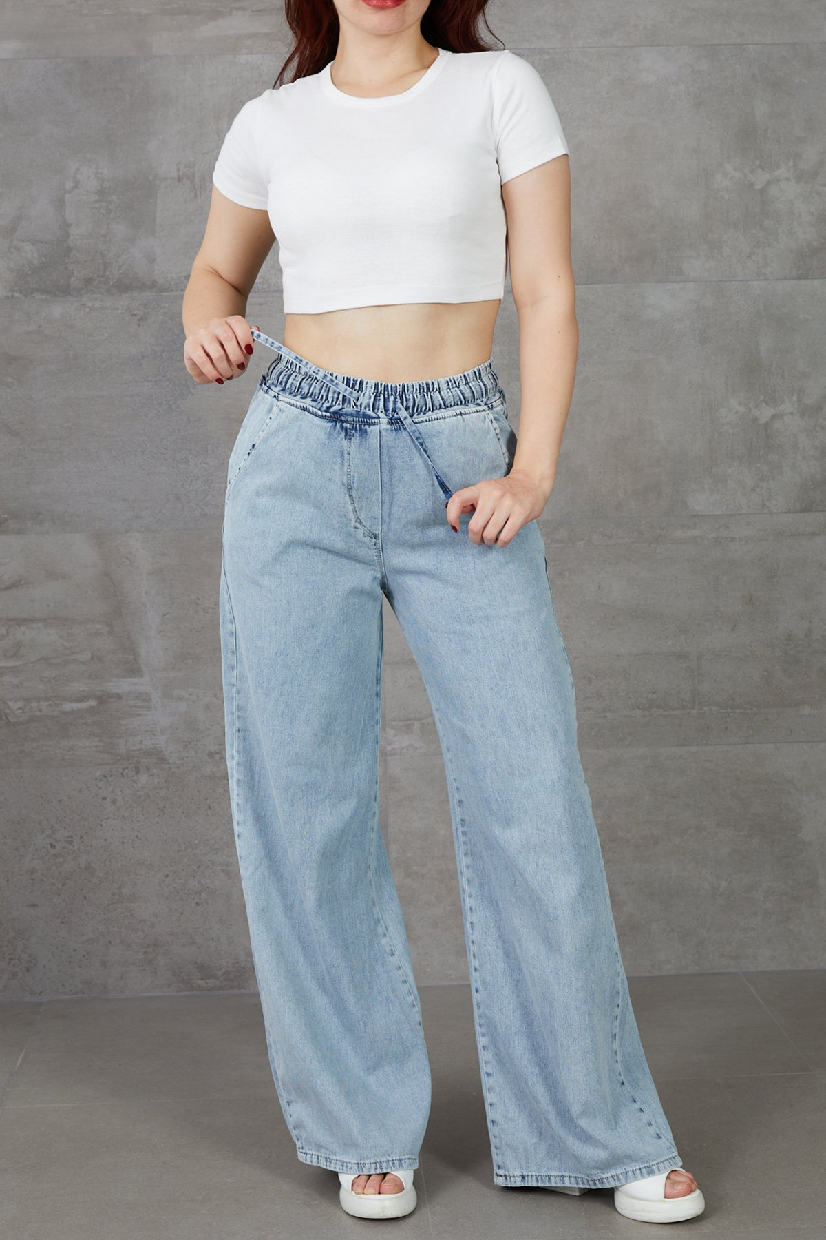 Kadın Beli Lastikli Rahat Kesim Kot Pantolon
