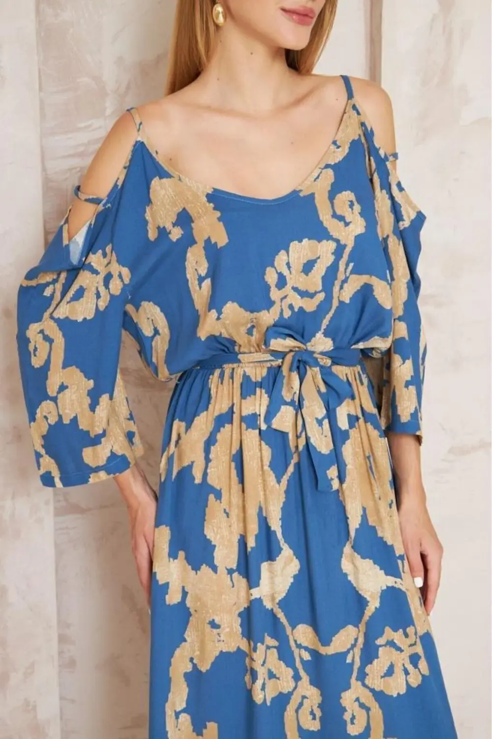 Kadın Beli Lastikli Kemerli Omuz Dekolte Salaş Uzun Viskon Elbise