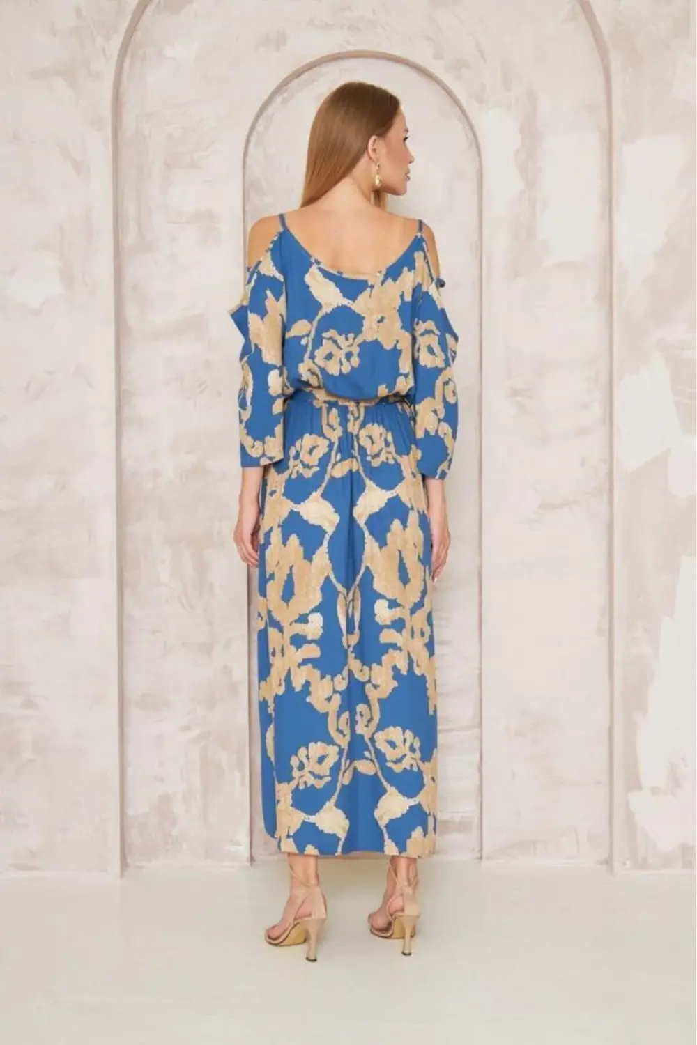 Kadın Beli Lastikli Kemerli Omuz Dekolte Salaş Uzun Viskon Elbise