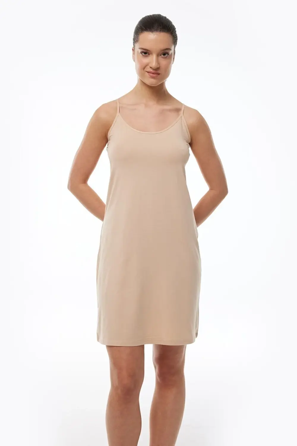 Kadın Beyaz Ayarlanabilir Ip Askılı Geniş Elbise Astarı Modal Kom