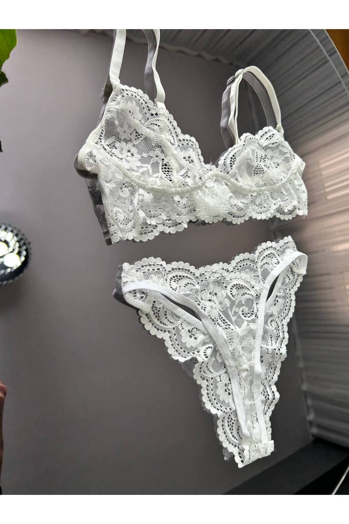 Kadın Beyaz Dantelli Desteksiz Toparlayıcı Balenli Sütyen Külot Takımı, Rahat İç Çamaşır Takımı