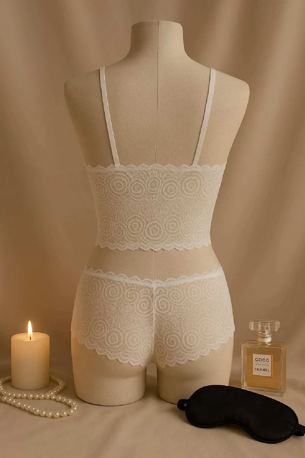 Kadın Beyaz Dantel Bralet Şort Takımı – Romantik ve Zarif İç Giyi