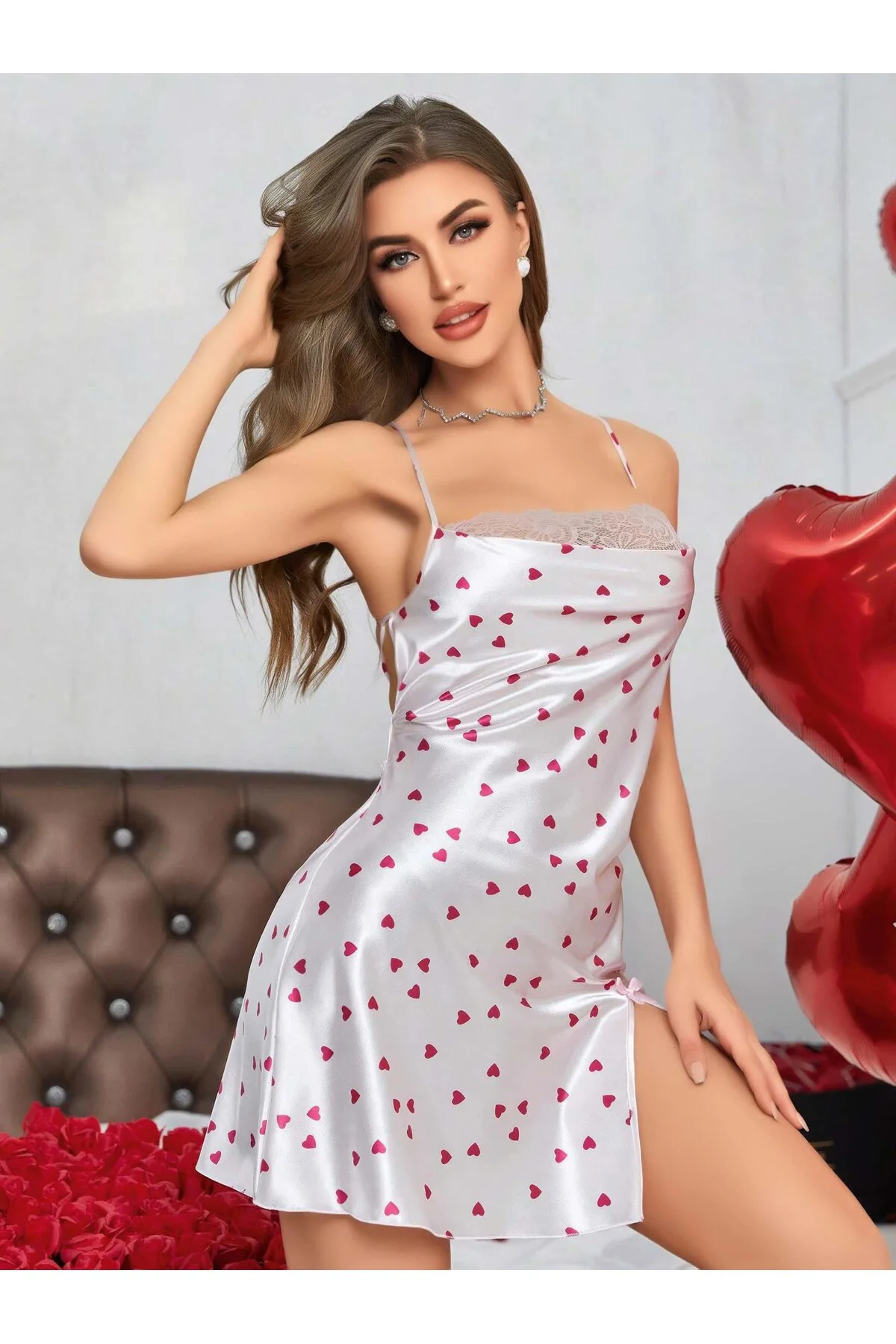 Kadın Beyaz Fuşya Kalp Desenli saten Gecelik 2219