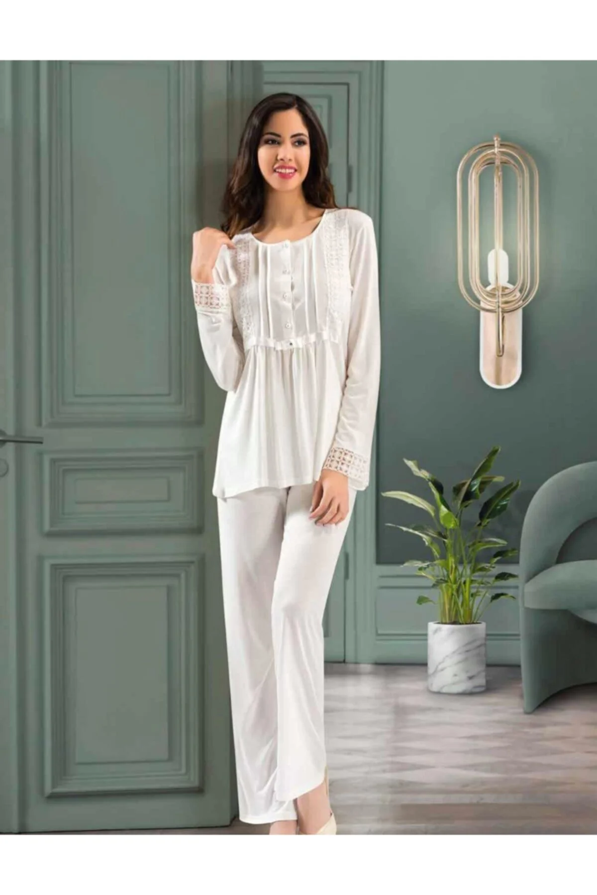 Kadın Beyaz Penye Pijama Takımı 2405