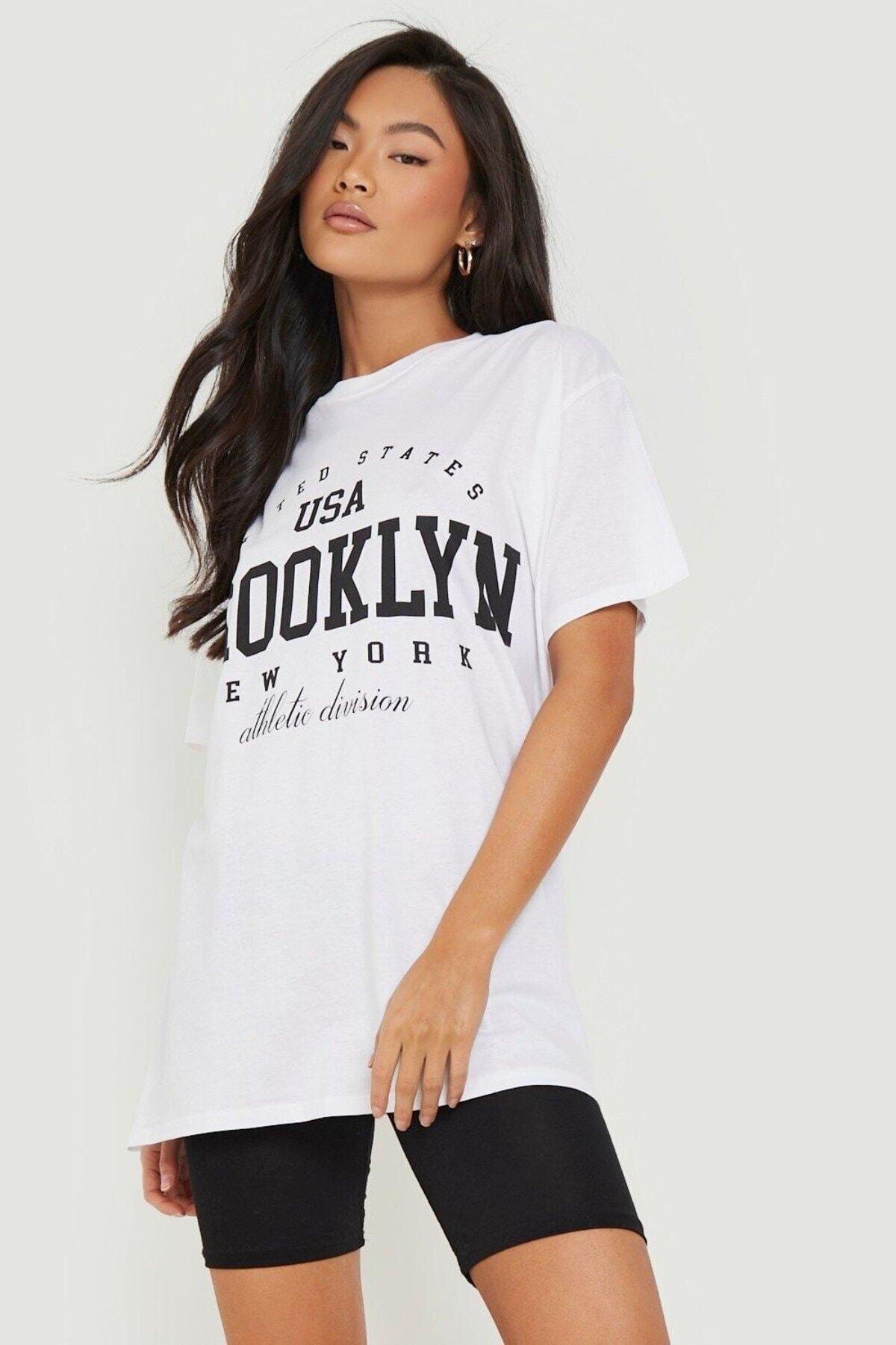 Kadın Beyaz Usa Brooklyn Göğüs Baskılı Oversize Bisiklet Yaka T-s