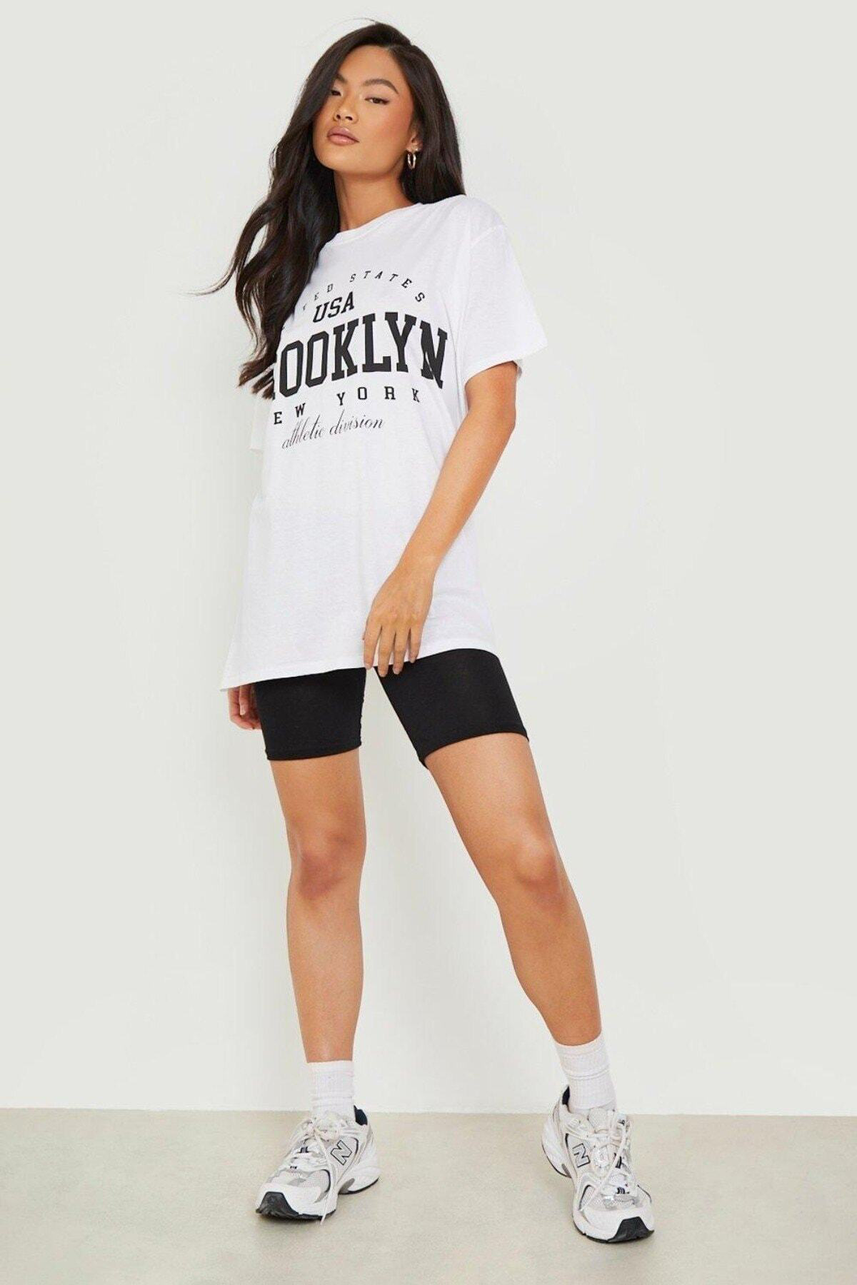 Kadın Beyaz Usa Brooklyn Göğüs Baskılı Oversize Bisiklet Yaka T-s