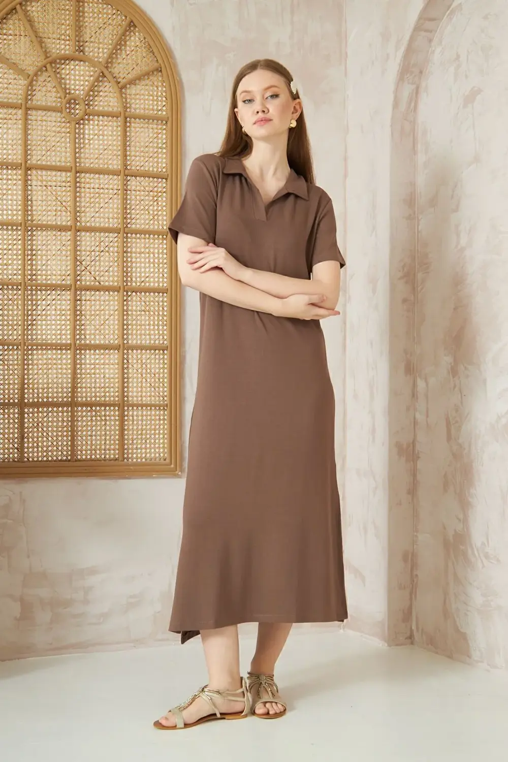 Kadın Beyaz Yırtmaçlı Tam Kalıp Polo Yaka Kısa Kollu Uzun Günlük