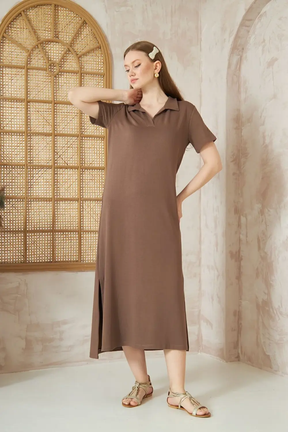 Kadın Beyaz Yırtmaçlı Tam Kalıp Polo Yaka Kısa Kollu Uzun Günlük