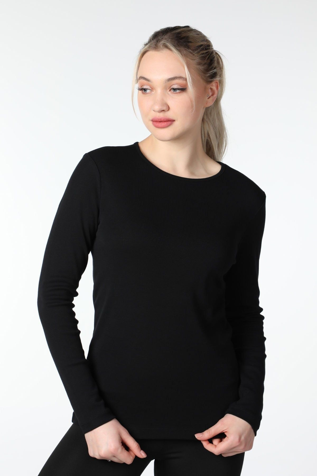 Defys Kadın Bisiklet Yaka Uzun Kollu Regular Fit Basic Tişört Siyah