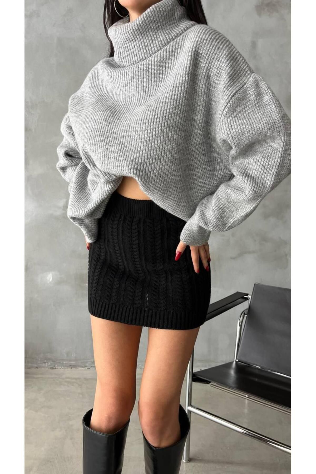 Nzl Tekstil Kadin Boğazli Oversize Triko Kazak