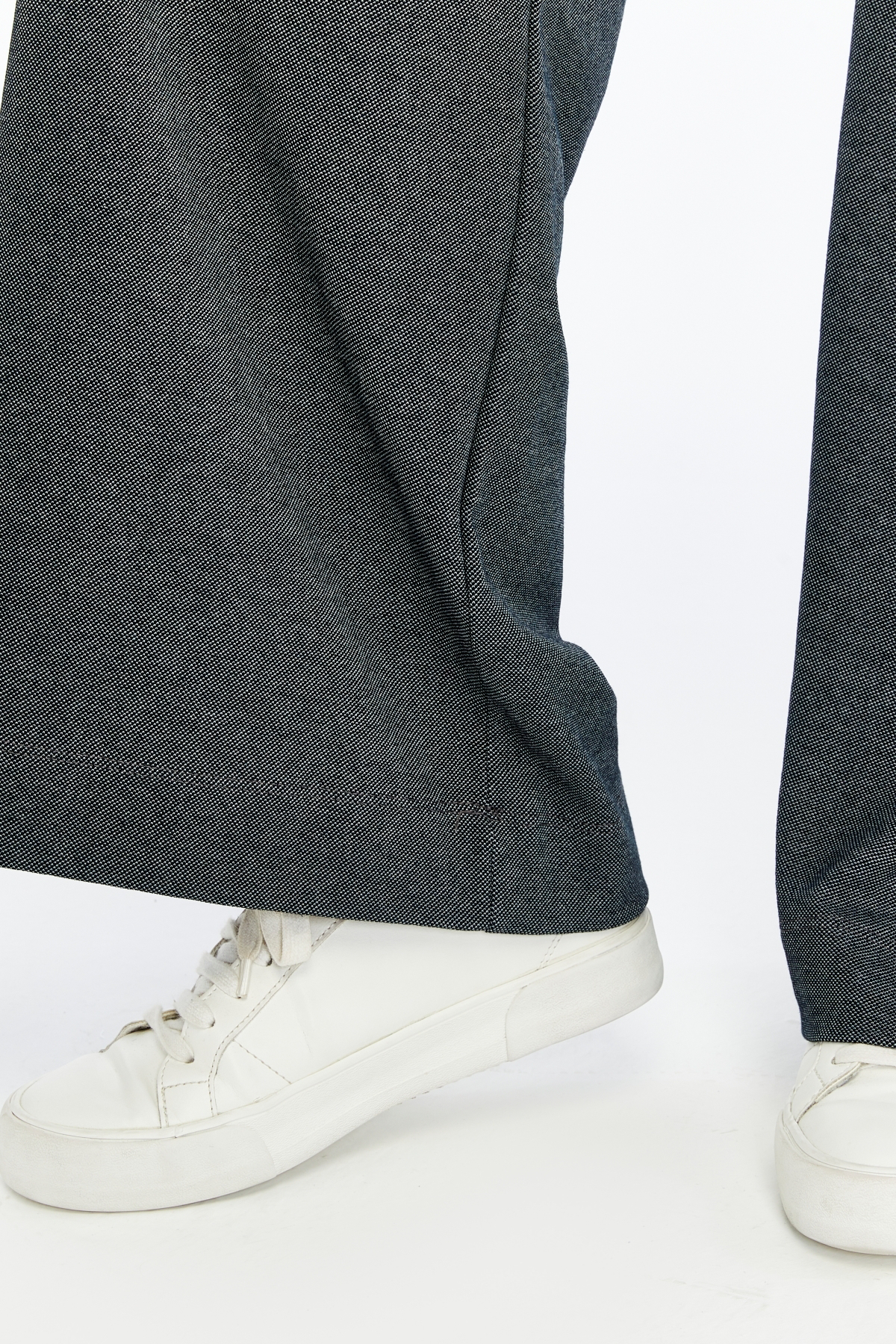 Defys Kadın Bol Paça Cepli Regular Fit Pantolon Lacivert-Beyaz Defys Kadın Bol Paça Cepli Regular Fit Pantolon Lacivert-Beyaz