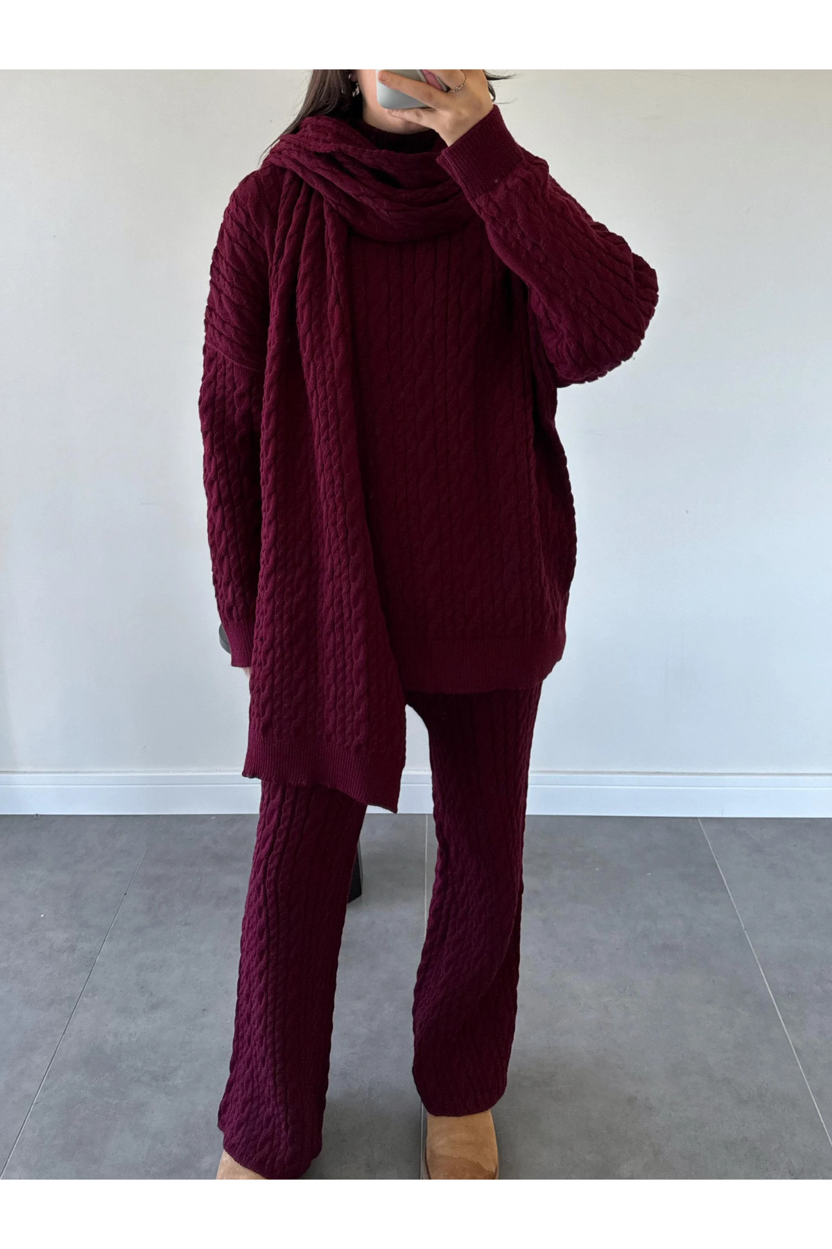 Diğer Marka Kadın Krem Atkılı Saç Örgülü Triko Pantolon Takım